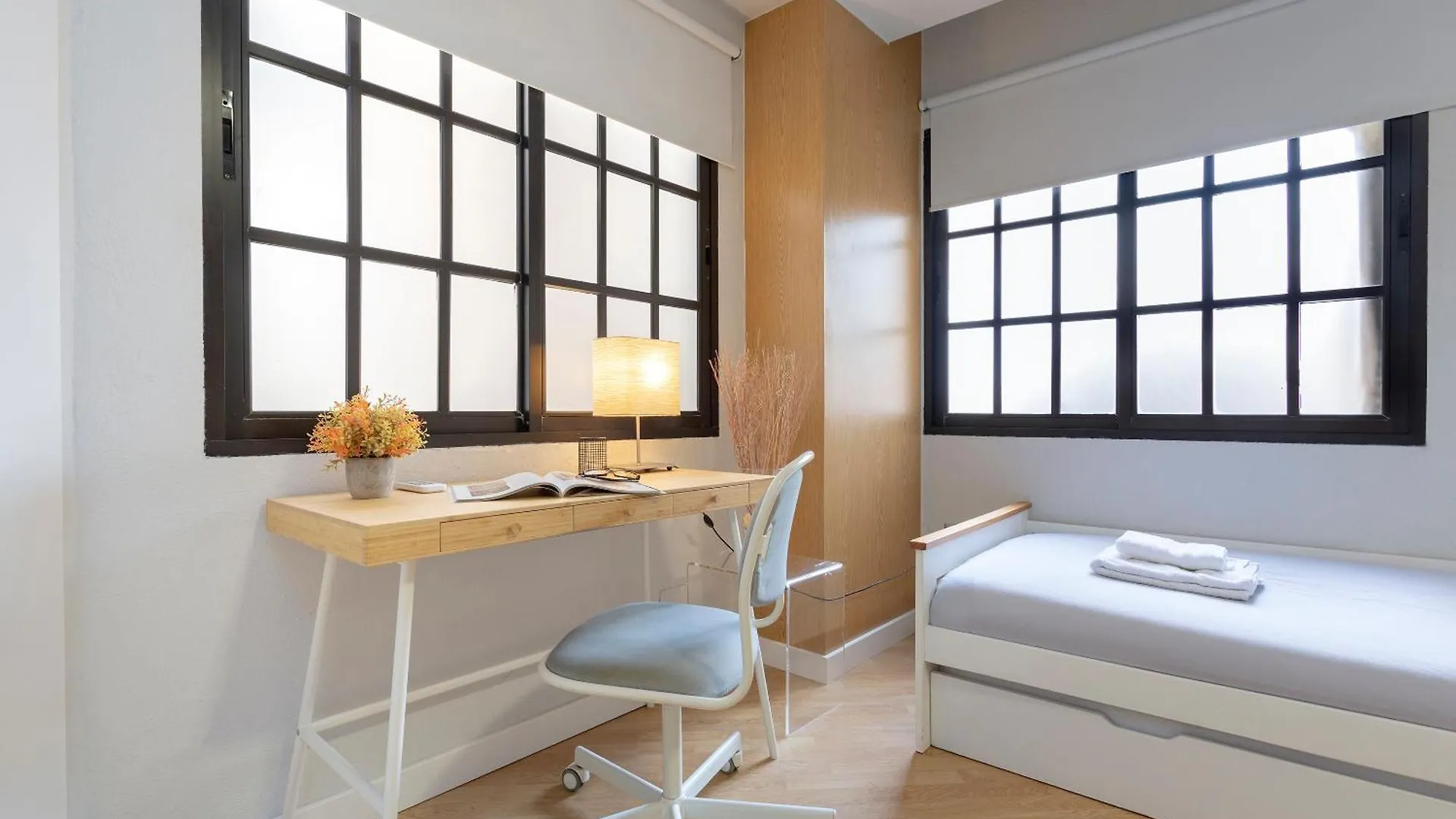 Coqueto Apartamento Junto A Calle Larios By Rent Me Малага Испания