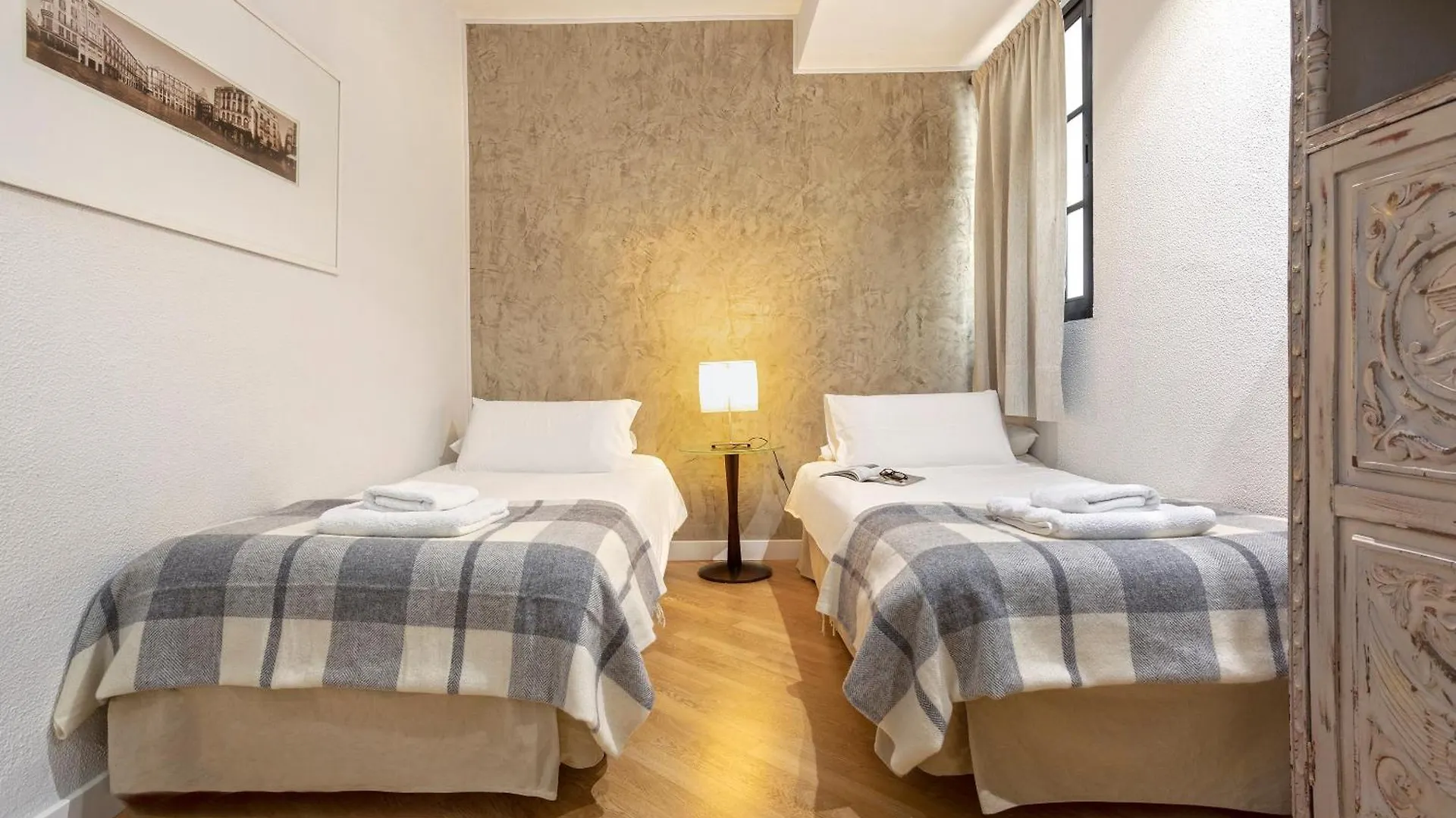 Апартаменты Coqueto Apartamento Junto A Calle Larios By Rent Me Малага